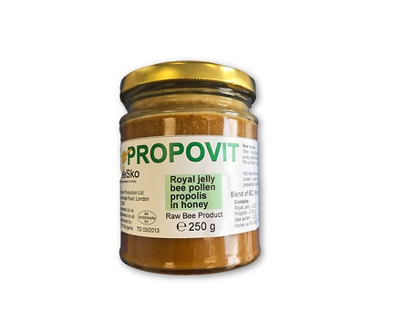 BeeSko Propovit Български мед смесен с пчелно млечице полен и прополис 250 мл
