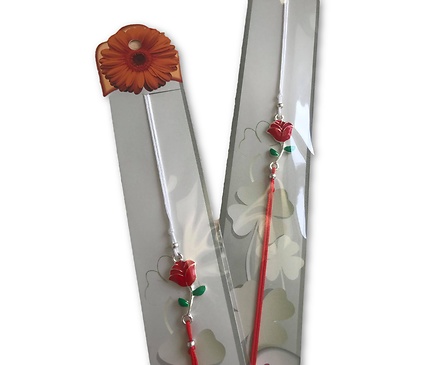 Мартеничка за ръка с цвете 30