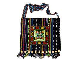 Чанта от плат в български традиционни мотиви